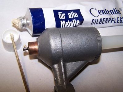 Schwimmernadel einschleifen kompr..JPG