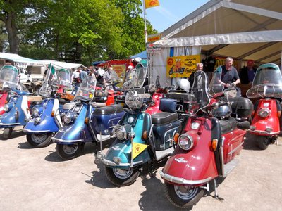 Nur eine kleine Auswahl von Touristen....