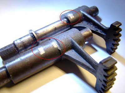 Schaltsegment Spuren von Primärkette kompr..JPG