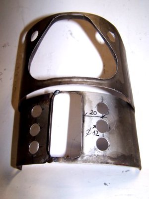 Bild 3  Inneres Luftleitblech auspuffseitig mit Zusatzbohrungen