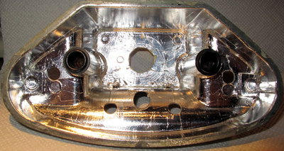 Tachogehäuse mit bare metal foil ausgekleidet