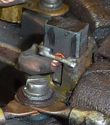 Kohlenbegrenzer aus Kupferdraht