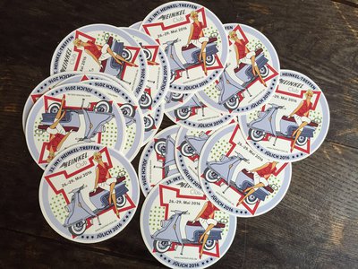 image.jpeg (389.35 KiB) 11116 mal betrachtet Quartettkarten, Bierdeckel oder Vorboten des 33. internationalen Heinkeltreffens?