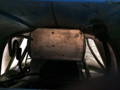 1-batterien-halter im A1