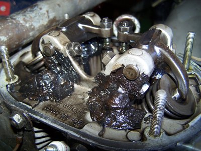 Zylinderkopfschrauben Spezialabdichtung.JPG