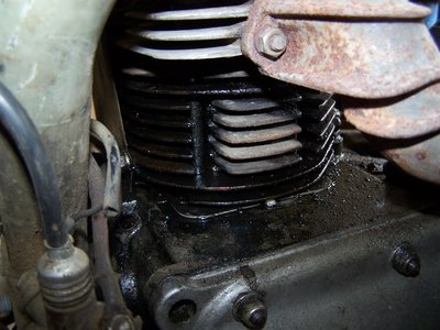 Ölverlust über Zyl.-Zuganker 1.JPG