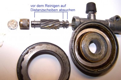 Tachoantr. zerlegen 2.JPG