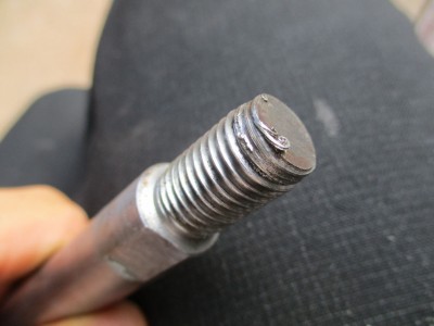 Vorderrad07_Achse V2A.jpg