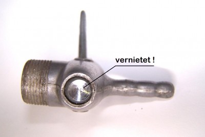 Benzinhahn 1.JPG