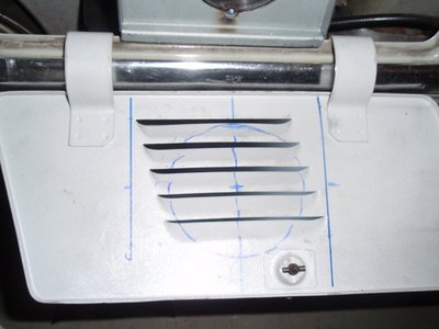 luchtinlaat dekseltje 002.JPG