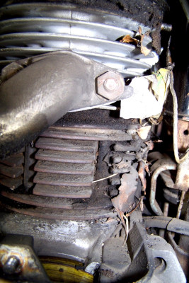 Kühlrippen zu 1.JPG