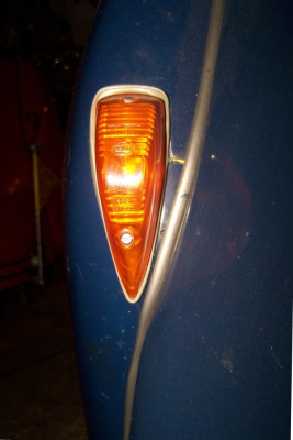 Blinker vorn vorn.JPG