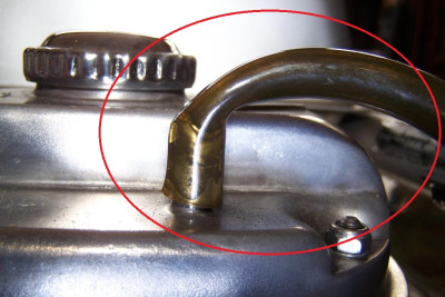 KG-Entlüftung geknickt.JPG