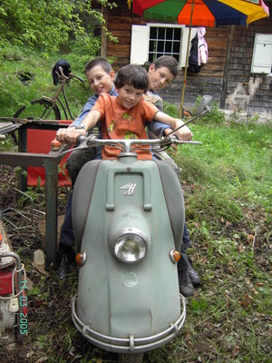 PICT1831-002.JPG